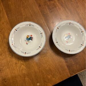 Set Of 2 Oneida Farm Friends 6" fruit/dessert bowls